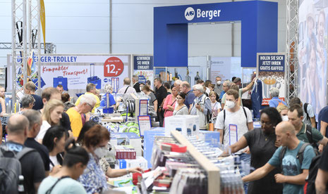 In Halle 3 „Equipment & Outdoor“ präsentieren sich Anbieter von Zelten, Faltcaravanen, Caravaning- und Campingzubehör sowie Outdoorbekleidung und -ausrüstung.