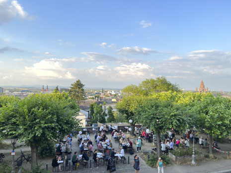 Auf dem ersten Platz des Beliebtheits-Rankings findet sich die Mainzer „Eulchen Brauerei“.