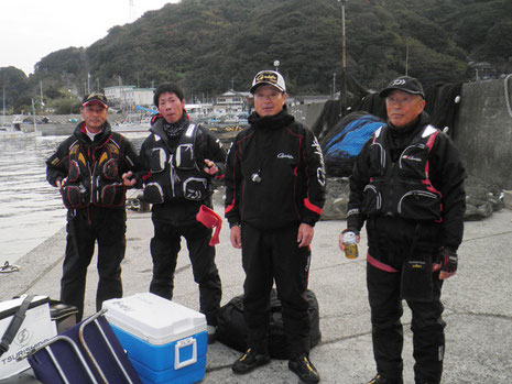 港には大バエへ行く平早水さんも来てました