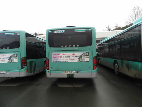 MR-YA 563 (Setra S415 NF) mit der Aufschrift "Bus of the Year 2009"