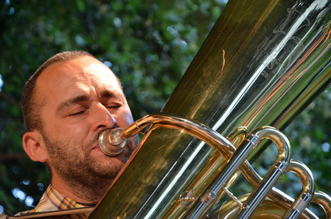 Robert Russmann am 2.Feldegger MaultrommelJam 2012