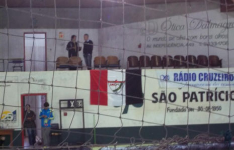 Nossa Bandeira no ginásio Castelão em Itaqui-RS