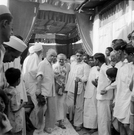 MSI Collection ; Eruch is on the right of Baba & Francis on the left