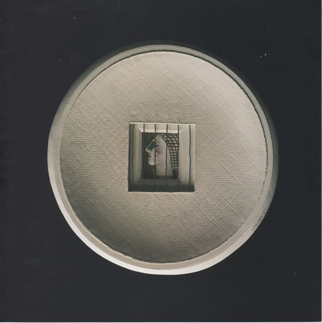2003-semirefrattario,vetro,smalti,oro terza cottura, tungsteno- diam. cm 39