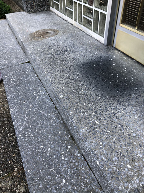 terrazzotreppe, terrazzotreppe verschmutzt