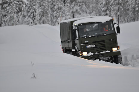 Ein P93 4x4 aus Militärbeständen und aus einer Zeit vor den Euro-Normen.