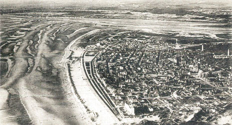 La courbe naturelle de la presqu'île du Touquet, créée par l'orientation nord-est de la laisse de mer