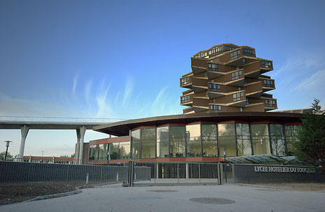 La nouvelle entrée du lycée hôtelier depuis 2007