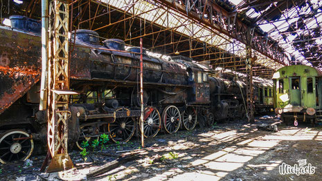 The Michaels, Lost Place, Lokomotive, Eisenbahn, Bahnhof, Ungarn
