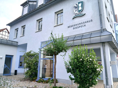 In der ehemaligen Sparkassenfiliale sind einladende Räume zur Begegnung entstanden. Foto: LAG Aischgrund/Waltraud Enkert