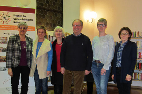 Der Vorstand "Freunde der Gemeindebücherei Nußloch" im Jahr 2018