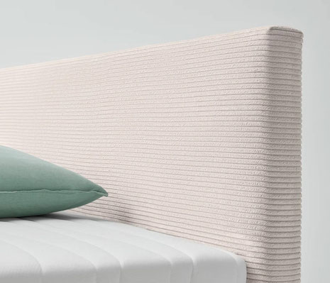 Entdecken Sie das Bett Cord 180x200 – vereint stilvolles Design mit höchstem Schlafkomfort. Erfahren Sie alles über Maße, Pflege, Ergonomie und Kaufberatung für Ihr perfektes Schlafzimmermöbel.