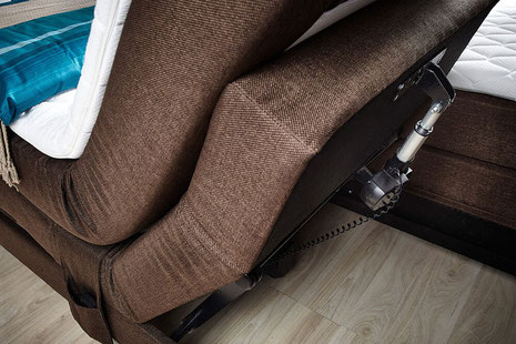 Boxspringbett mit Motor: für optimalen Komfort und einfache Verstellbarkeit. Perfekt zum Schlafen, Lesen, Entspannen. Jetzt individuell anpassbar erleben!