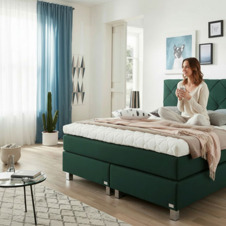 Zeigt, welches Boxspringbett bei Rückenschmerzen am besten stützt, Matratze, Topper und Unterbau richtig wählen, Probeliegen, typische Fehler vermeiden.