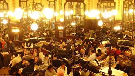 Dîner cher Chartier, photo non libre de droits
