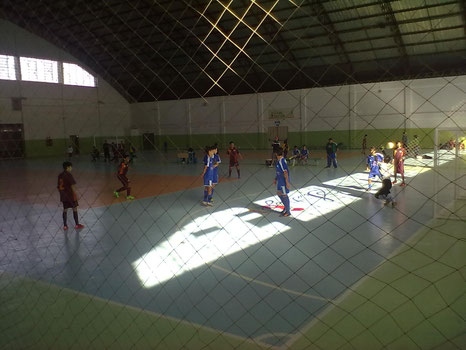 Fotos Sub 15 - Bola Pro Futuro-Stg  x  Cosmos Jovem Gol-Slg