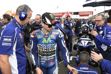 MotoGP - Jorge Lorenzo vor dem Start 2014 in Valencia.