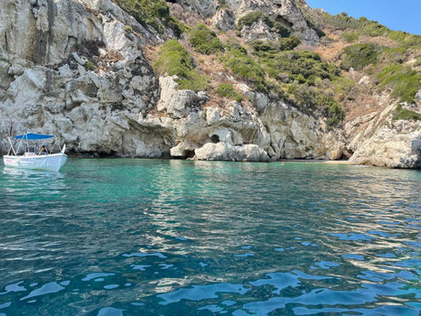 Günstige Yacht Charterversicherung der HanseMerkur Reiseversicherung inklusive Charter Kautionsversicherung bzw. Selbstbehalt Versicherung, Charter Reiserücktrittsversicherung und Charter Ausfallversicherung