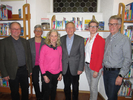 Der Vorstand "Freunde der Gemeindebücherei Nußloch" im Jahr 2020