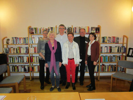 Der Vorstand "Freunde der Gemeindebücherei Nußloch" im Jahr 2017