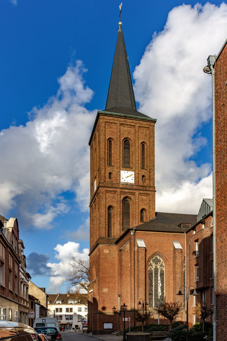 St. Benedictus, Foto (c) M. Jüsten-Mertens, Foto Teaser St. Benedictus Innenraum, (c) M. Jüsten-Mertens