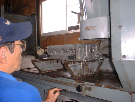 オールドMベンツリビルトエンジン各種制作販売-シリンダ-ボーリング等