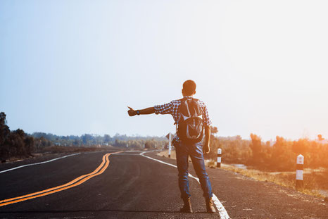 Glückskompetenz, 10 Gründe warum Reisen glücklich macht, Glückstraining