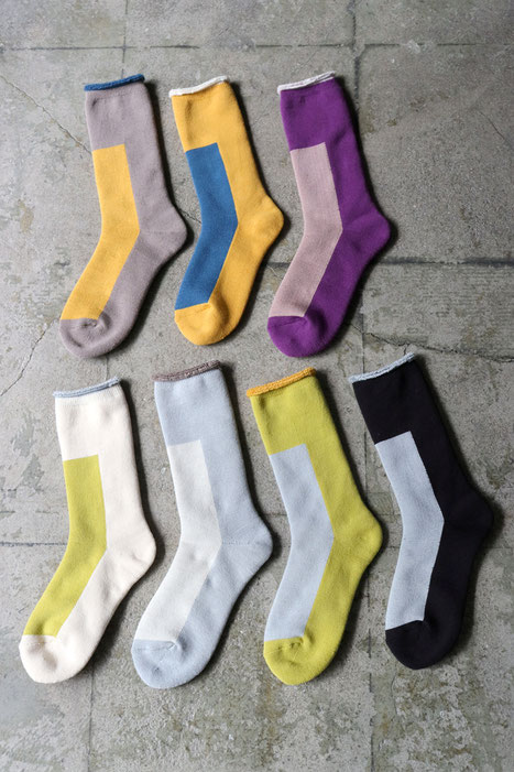 オーガニックコットン素材を使用した日本製のパイル編みバイカラー厚手レディース靴下