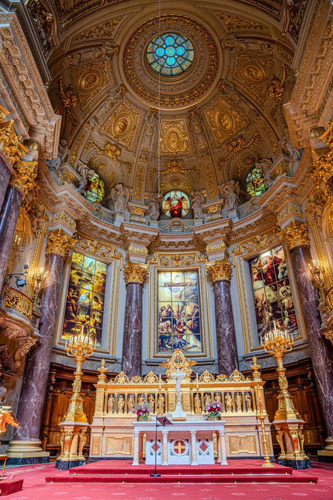 Der Altarraum des Berliner Doms, Berlin
