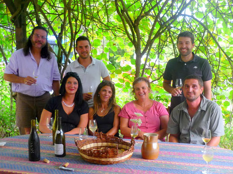 L'équipe d'été : Didier, Aurore, Manu, Silvina, Joelle, Fabien et Dido.