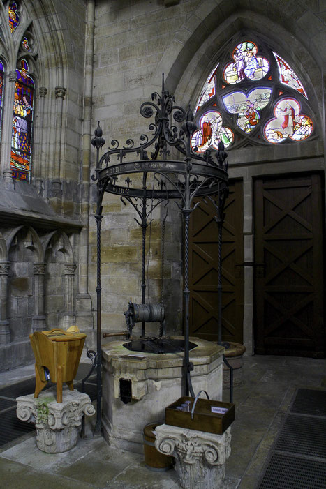 Bild: Basilika Notre Dame de L`Épine (Unserer Lieben Frau vom Dornbusch)  