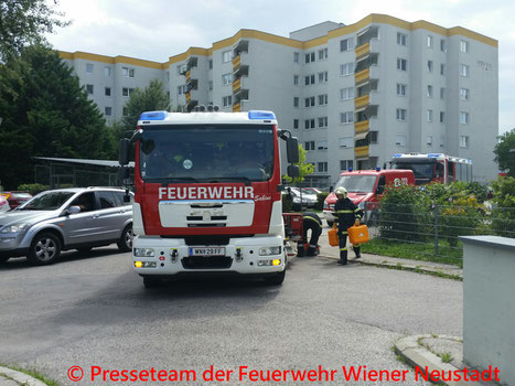 © Presseteam der Freiwilligen Feuerwehr Wiener Neustadt