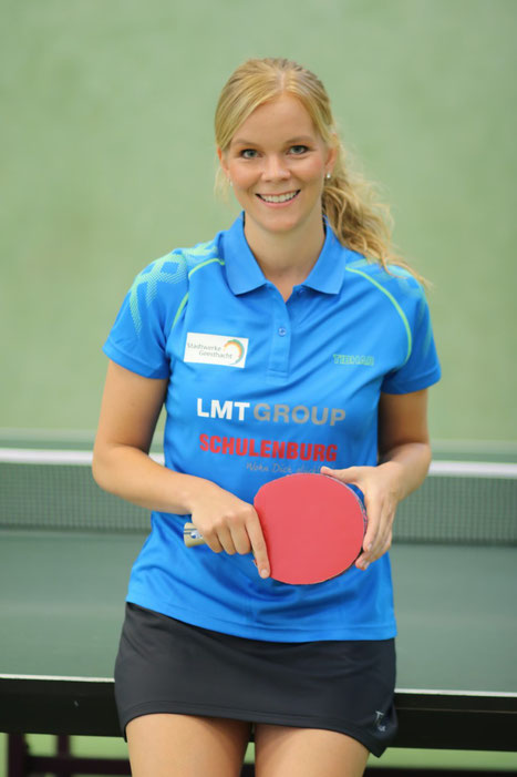 Bianca Dahlke empfängt im Trikot der besten Damen-Mannschaft des TSV Schwarzenbek am Sonntag um 12.00 Uhr das Quartett von Hannover 96 in der Sporthalle Nord-Ost II zum ersten Heimspiel in der 3. Bundesliga Nord.