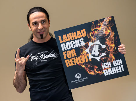 Bülent Ceylan ist bei Lahnau rocks for Benefit am 7. März 2020