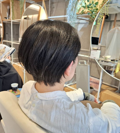 横浜　元町　石川町　　髪質改善　ヘッドスパ　美容室　トリートメント　艶　ルネフルトレール　ヘアドネーション