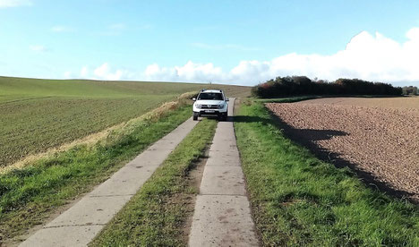 Kolonnenweg in der Nähe des Schaalsees