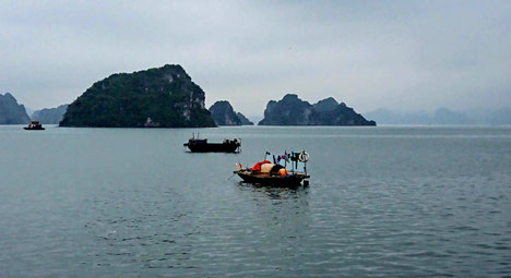 vietnam-halongbucht-halongbay-sehenswürdigkeiten-ausflugsziele-virus-pandemie-covid19-corona-gesperrt