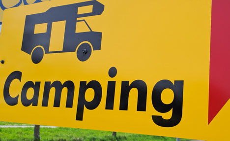 Wohnmobil CDW Selbstbehalt Versicherung der ERGO Reiseversicherung. Sind Schäden wie z.B. ein Steinschlag oder ein Nagel im Reifen abgesichert? Hier häufige Fragen und Antworten FAQ zur Versicherung
