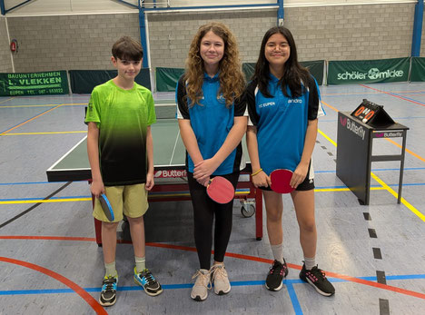 Jairon Cloth (NC), Celia Van Lishout (NC) und Aisha Gendy (NC, von links) Foto: privat