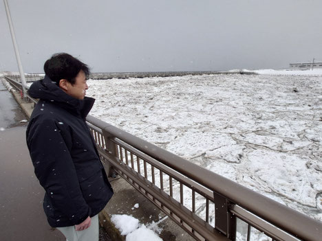 青森港浜町緑地雪処理施設を現地調査