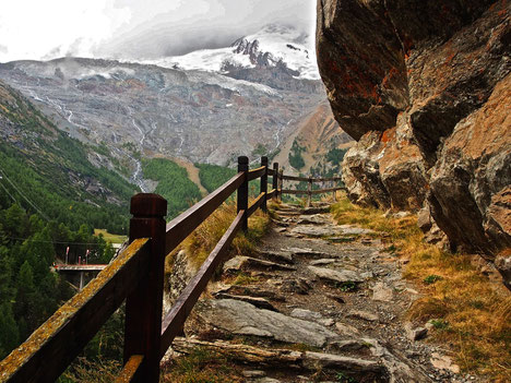 der historische Steig hinauf nach Saas Fee