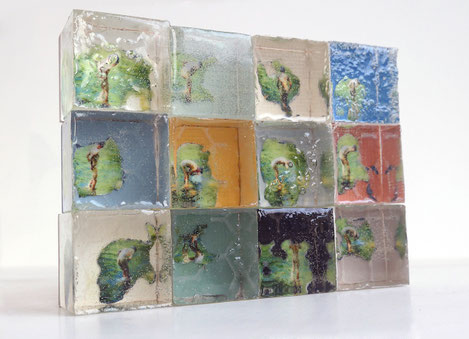 Être saisit de nouveau, s'emparer de nouveau de soi dans la nature, redevenir maître de soi sont autant d’actes d’engagements de cette nouvelle œuvre de Laurent Valera