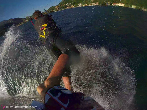 Surfgasm - der beste Surfmoment deines Lebens - Kitesurfen - Surfen - Windsurfen - Stand up Paddling - Kitesurfing - Lago di Como - lifetravellerz