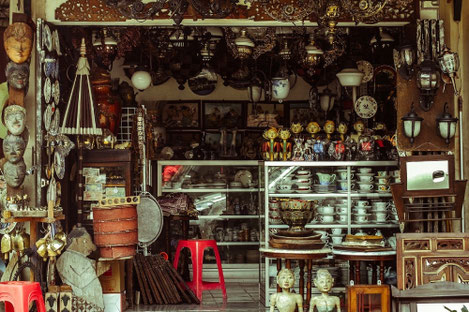 Le cong kieu street antiques street ho chi minh