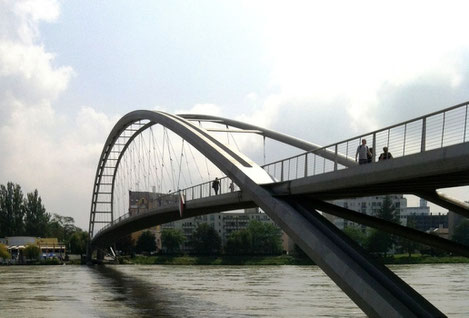 Passerella dei tre paesi: confine Germania-Francia-Svizzera