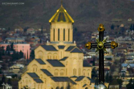 Сегодня православный мир отмечает Воздвижение Креста Господня