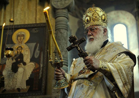 Патриарх всея Грузии Илия Второй направляется в Россию