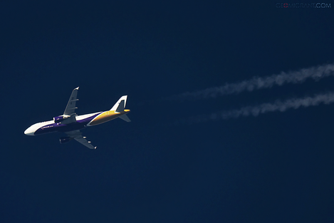 «Yanair» запускает дополнительные рейсы из Киева в Тбилиси и Батуми