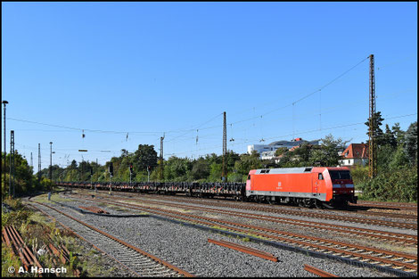 152 154-1 hatte am 30.09.2025 einen interessanten Zug am Haken