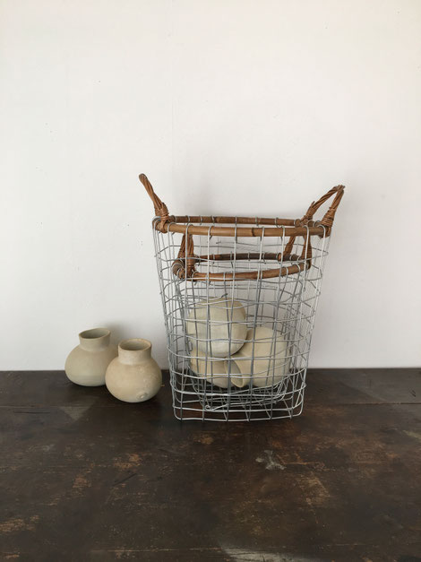ラタントップ ワイヤーバスケット M｜Rattan Top Wire Basket Medium（PUEBCO）